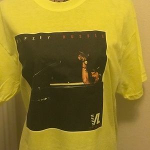 T-shirt’s all sizes &colors available s-5xl front